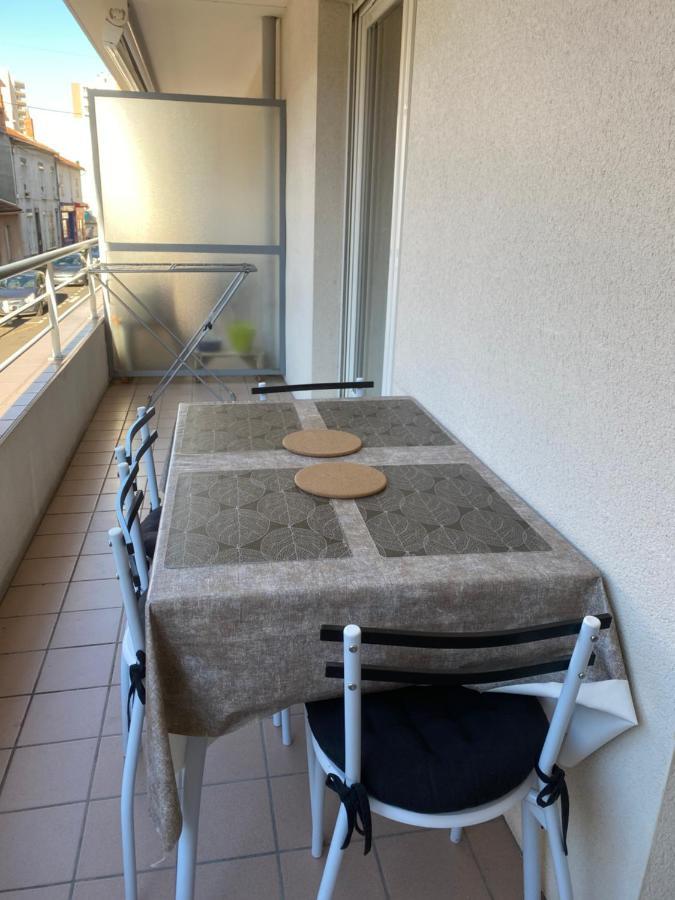 Parking Prive Gratuit, Balcon, 2 Chambres Clermont-Ferrand Zewnętrze zdjęcie